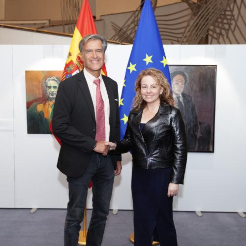 El Parlamento Europeo reconoce la contribución de figuras políticas españolas a través de una exposición